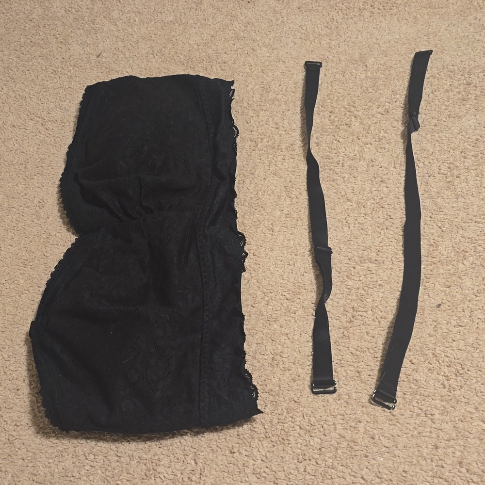 Torrid Strap/Strapless Bra - Picture 3 of 4